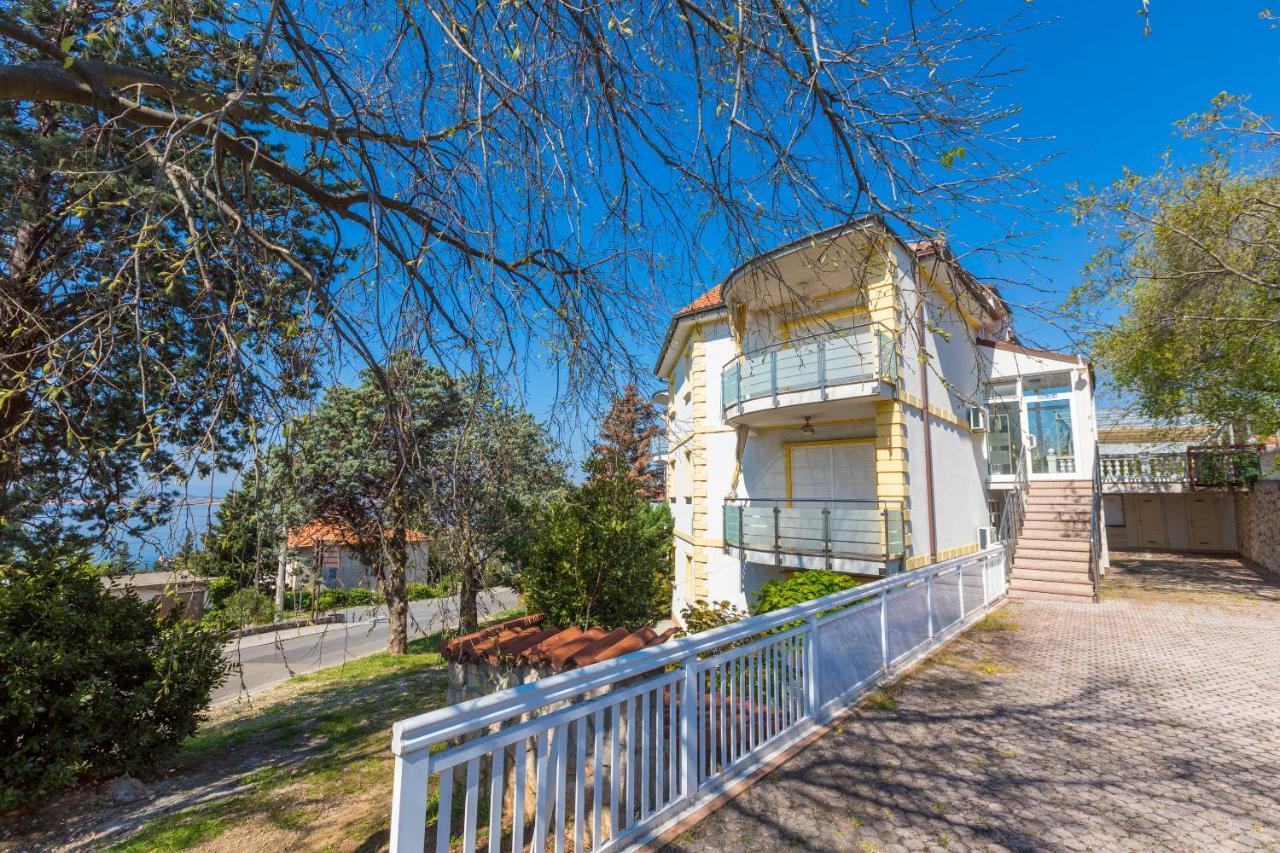 Apartment Helena ดรามัลย์ ภายนอก รูปภาพ
